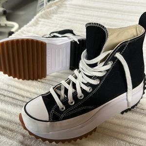 Converse Run Star Hike Platform Hightops